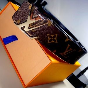 Louis Vuitton brown monogram belt